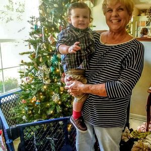 Meet your Posher, Linda